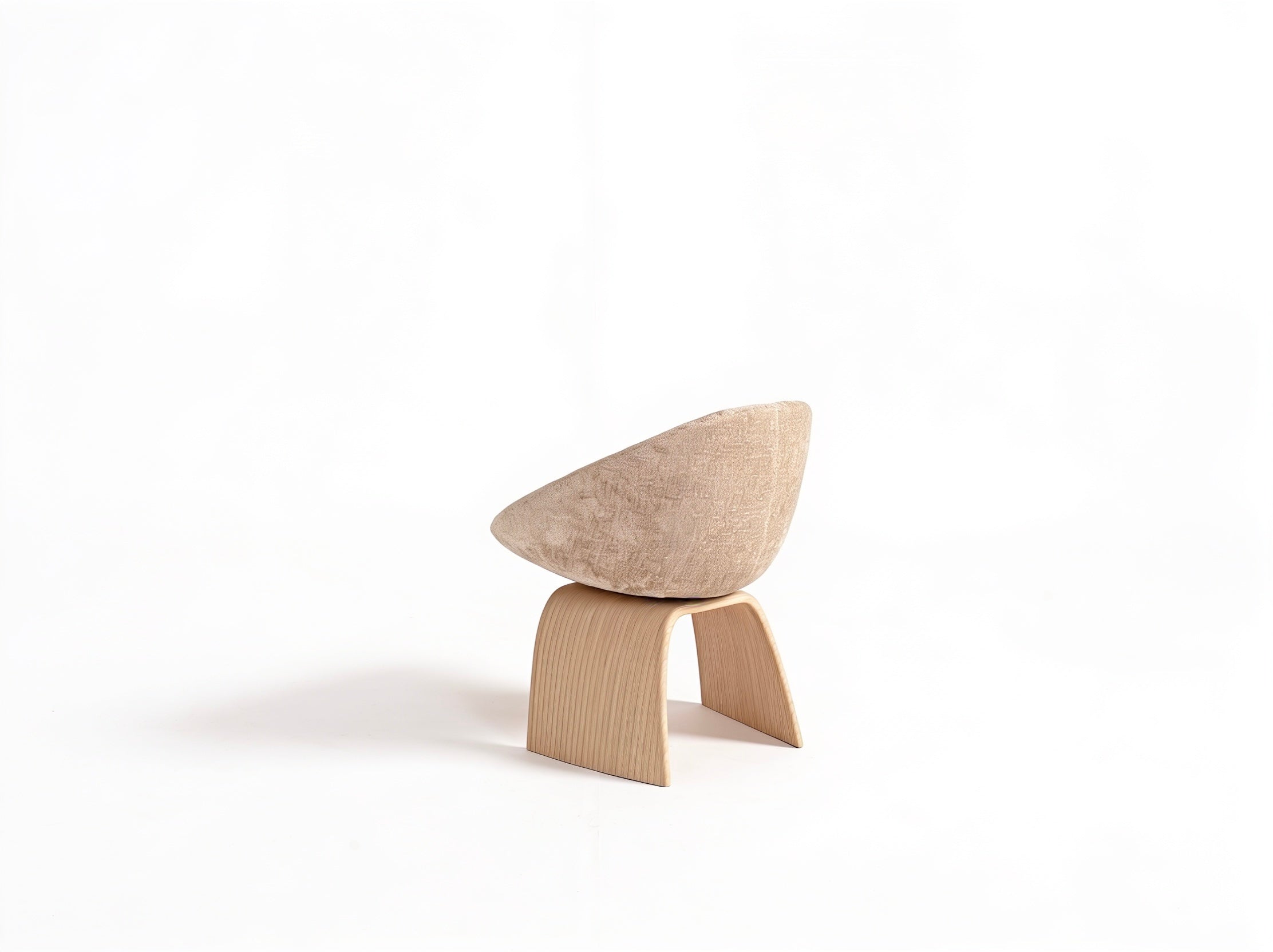 Ovo dining chair