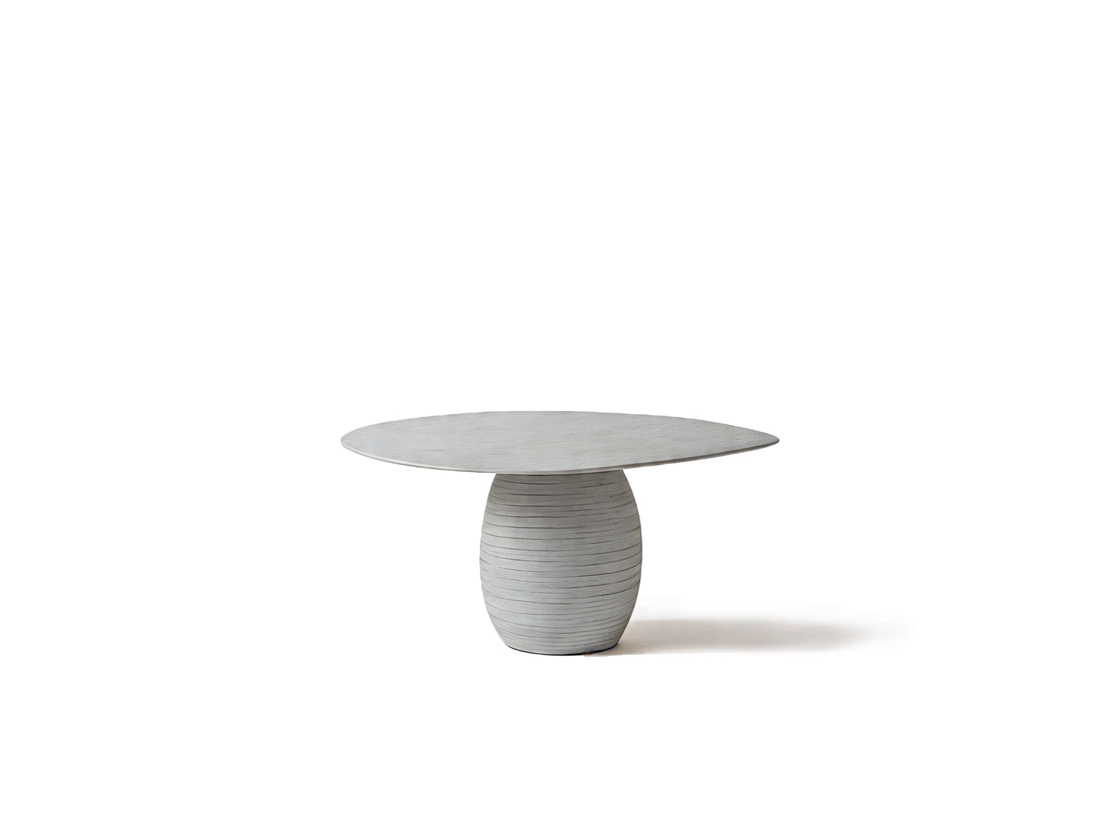 Toko dining table small