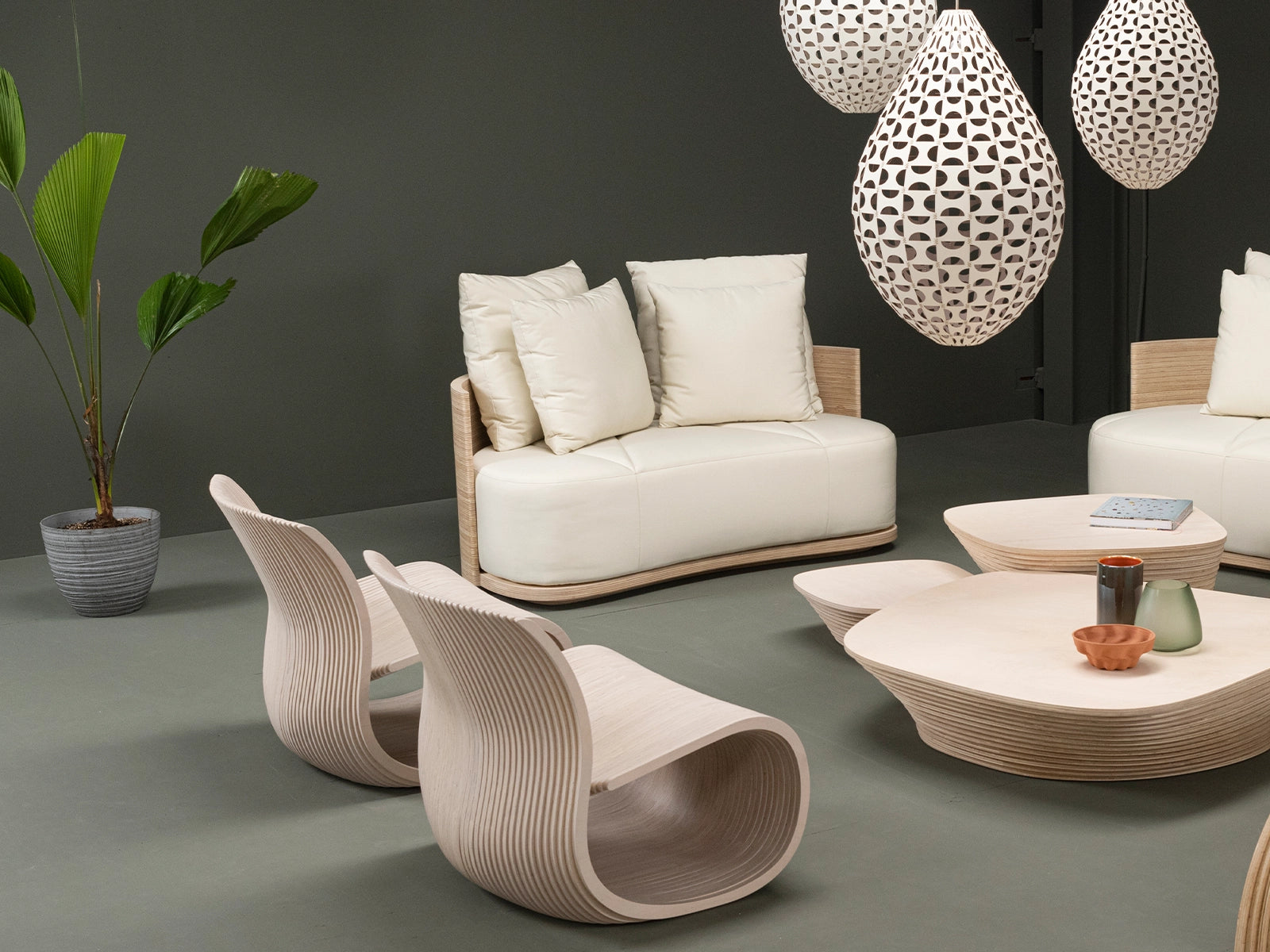 Boomerang love seat