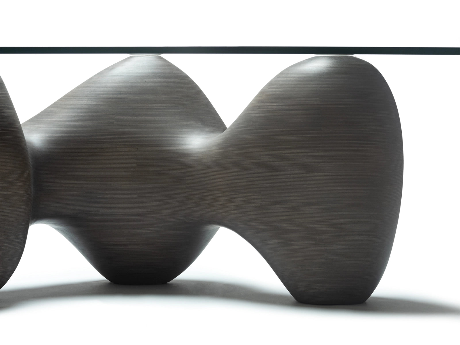Lena dining table