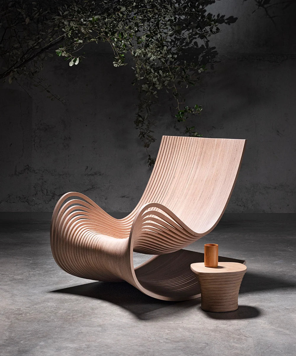 indoor chaise lounge