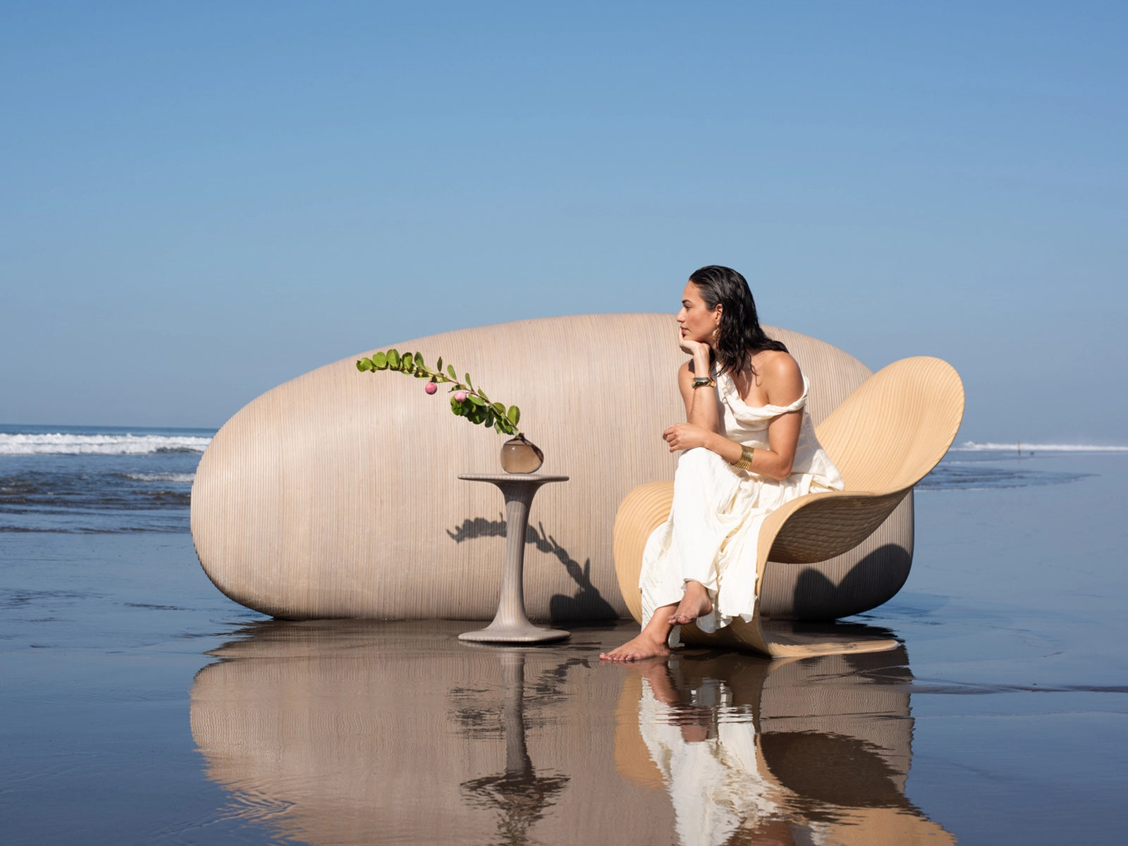 Khiga side table