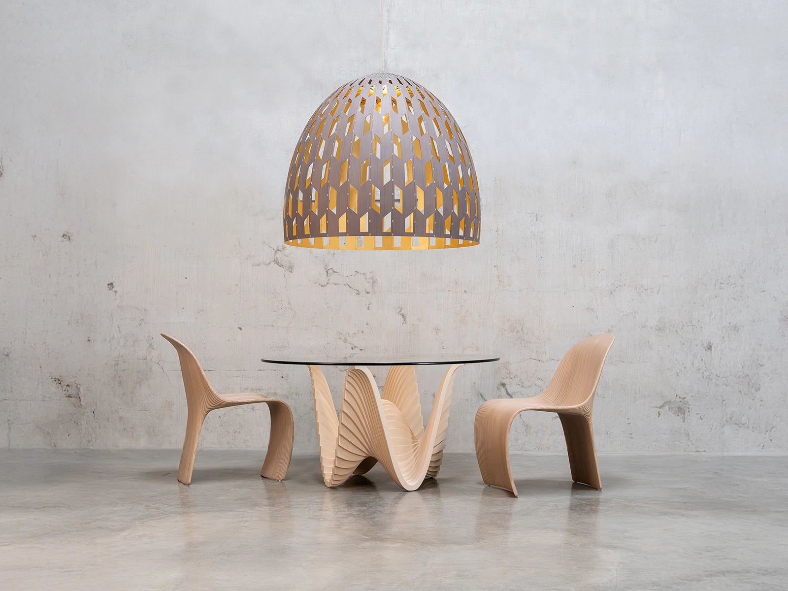 Isa dining chair