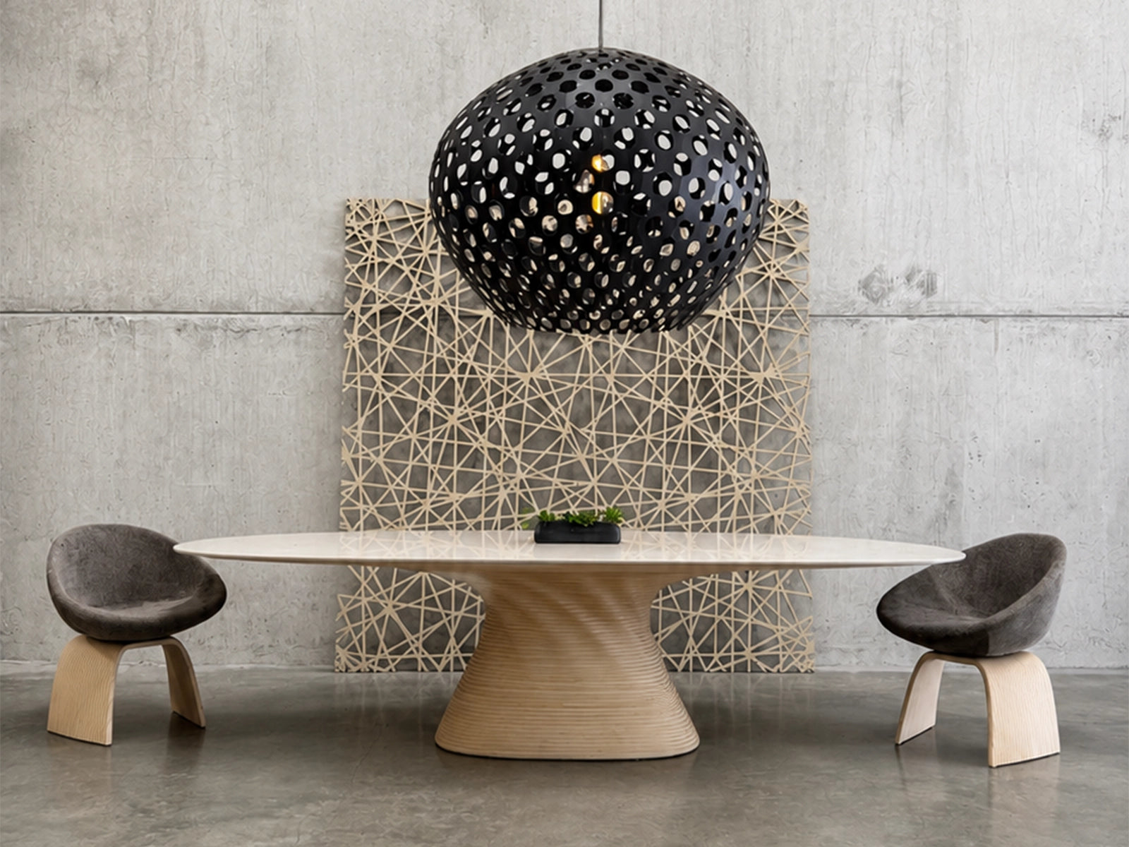 Roots dining table large