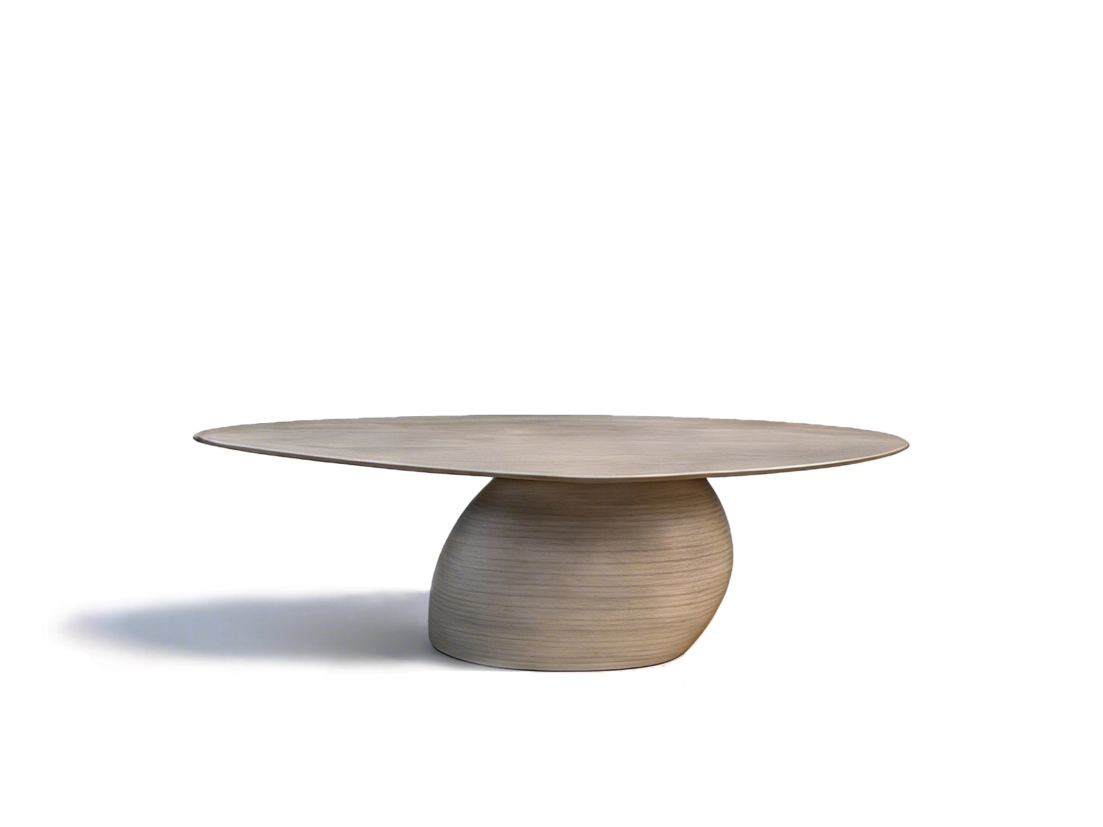 Toko dining table medium