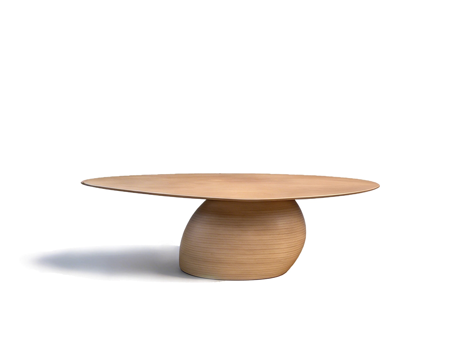 Toko dining table medium