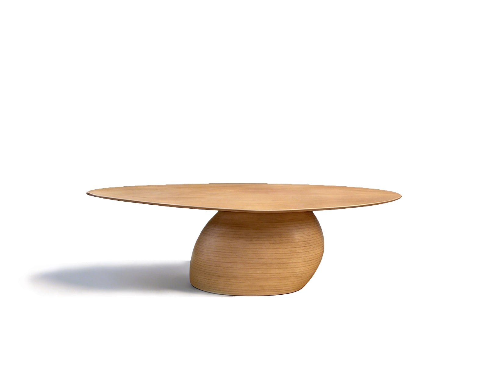 Toko dining table medium