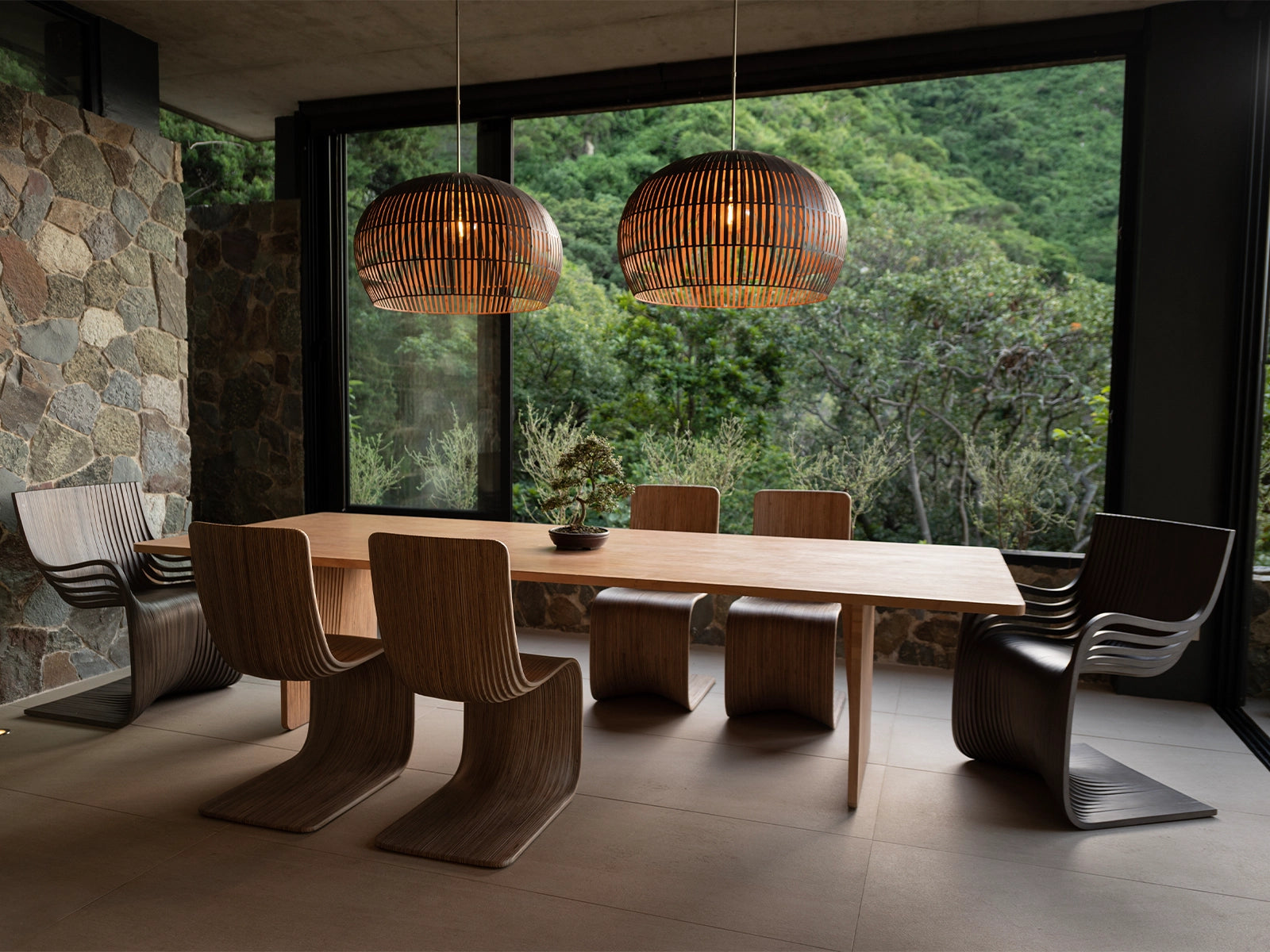 Pipa dining chair
