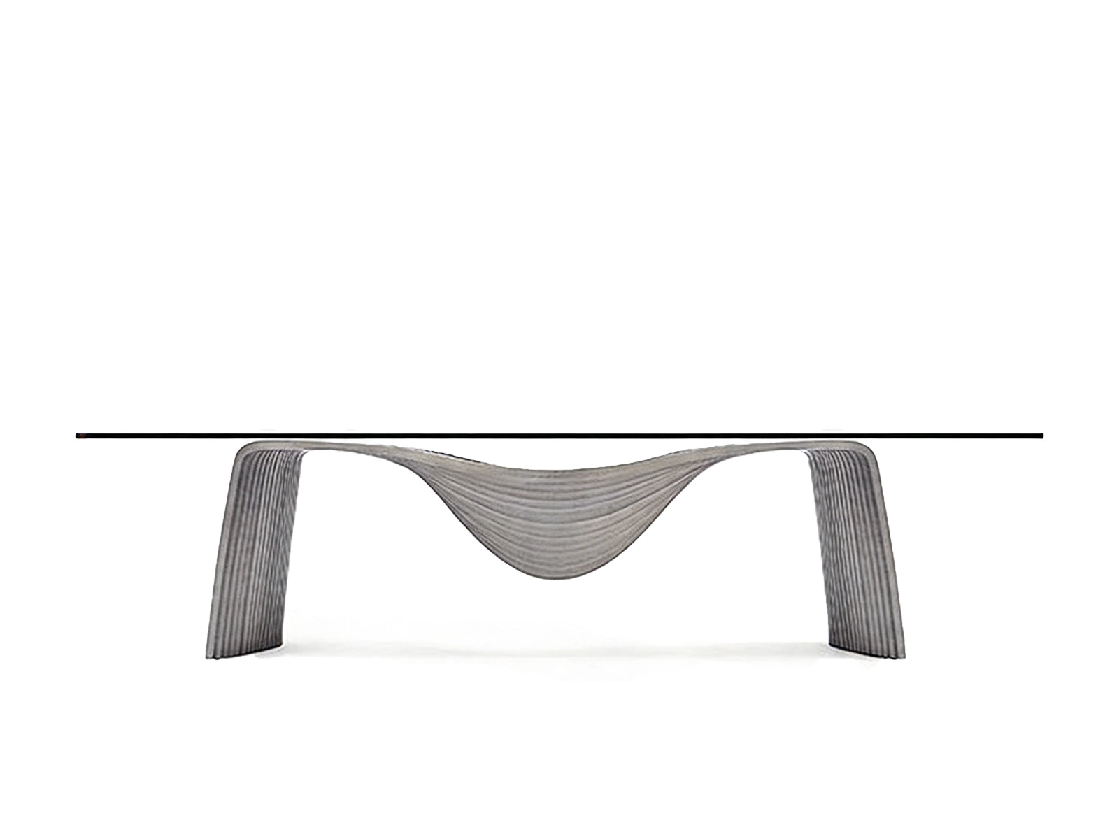 Corozo dining table medium