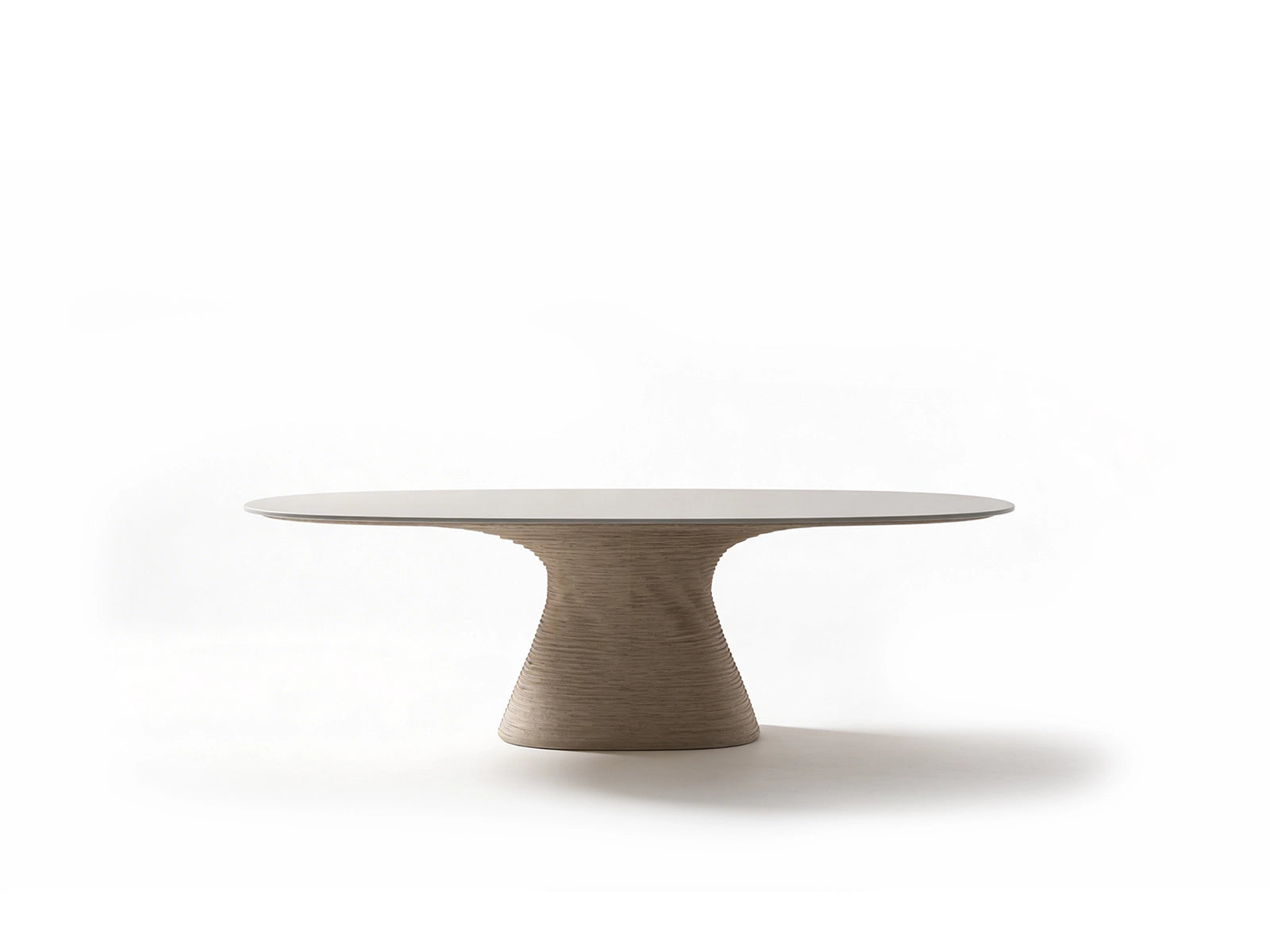 Raiz dining table medium