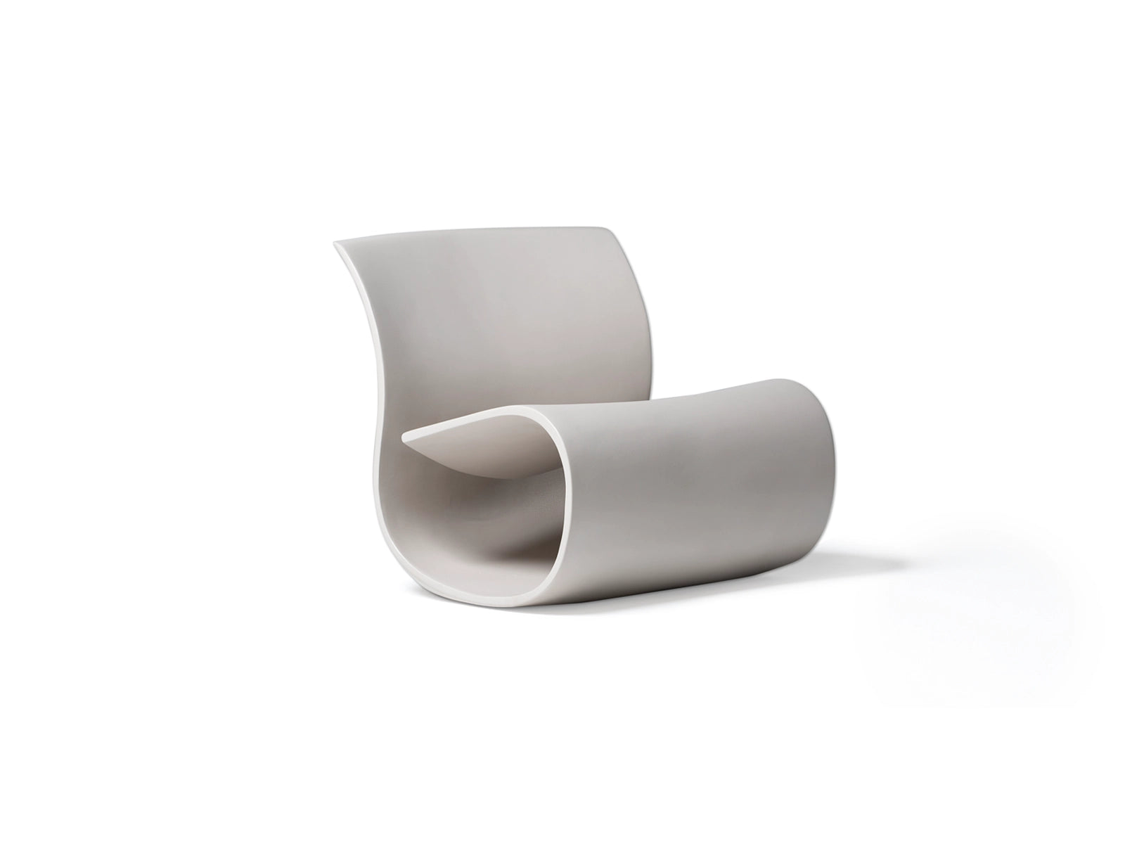 Riddle fiber rest chair